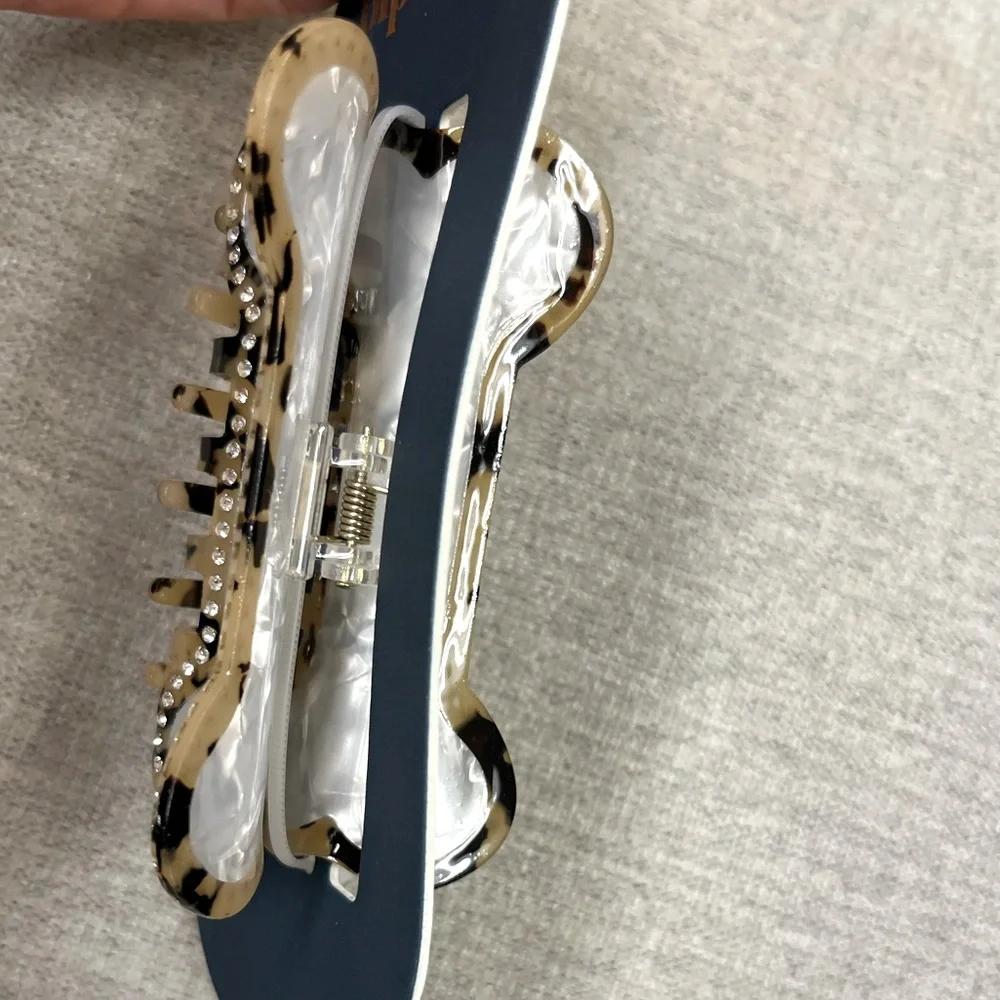 NWT ⚜️🦴⚜️ Piper K Gorgeous Tortoiseshell Bone Hair Jaw Claw Clip - Picture 6 of 7
